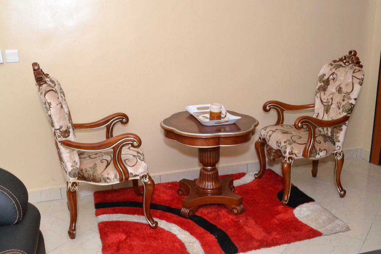 Limoh Suites Benin City Exterior photo