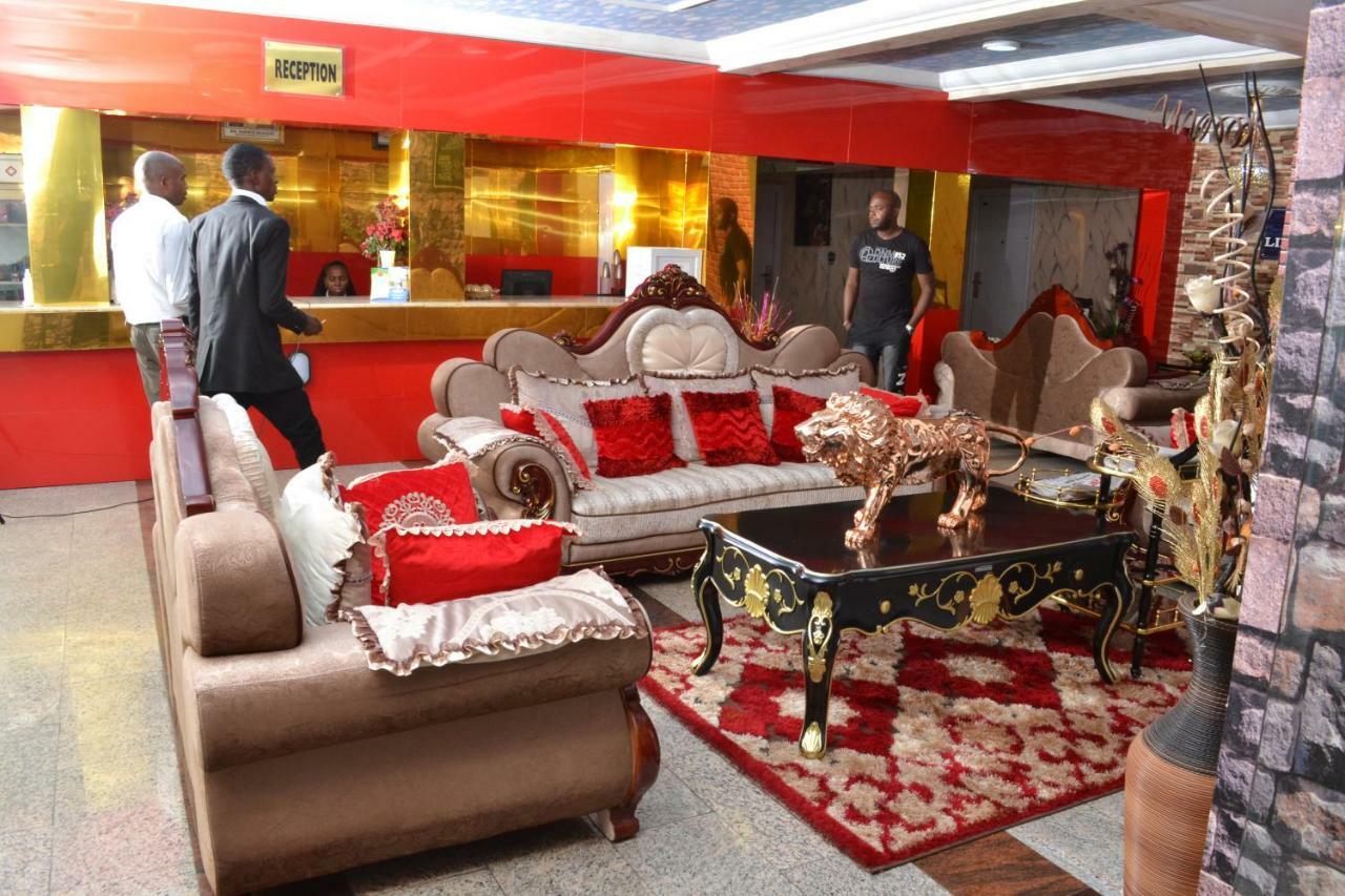 Limoh Suites Benin City Exterior photo