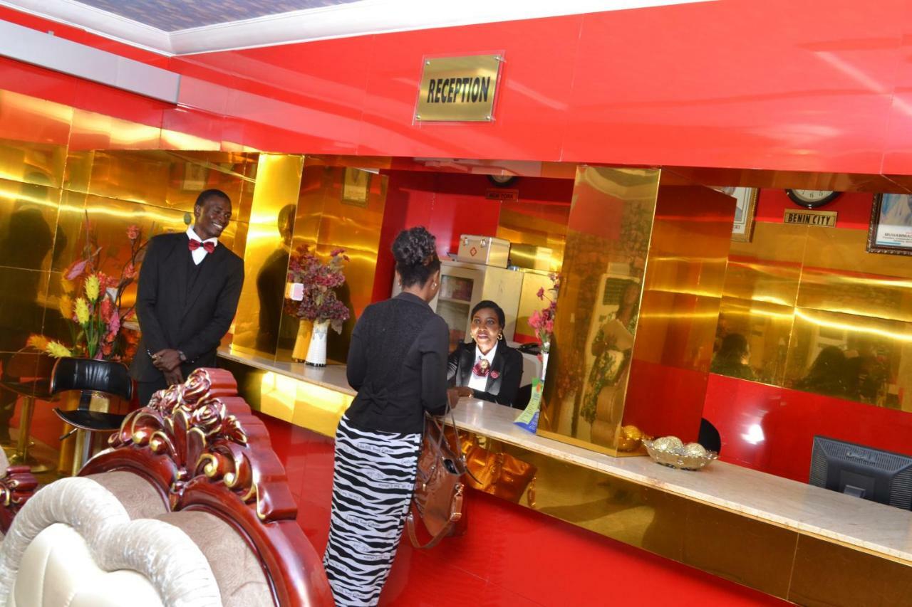 Limoh Suites Benin City Exterior photo