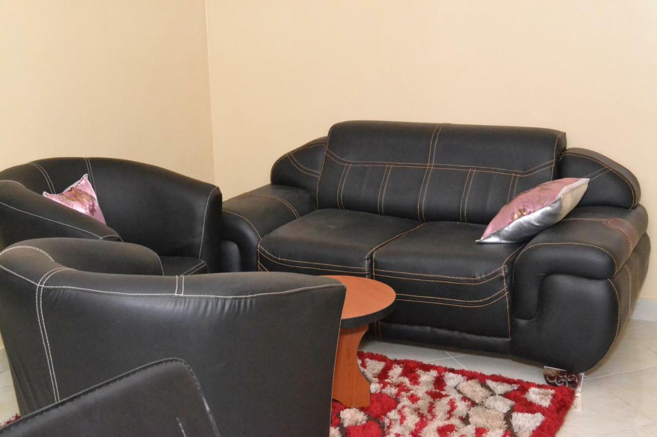 Limoh Suites Benin City Exterior photo